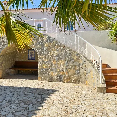 Vivenda Clemens Holiday home *