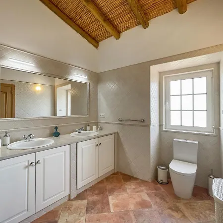 Holiday home Vivenda Clemens