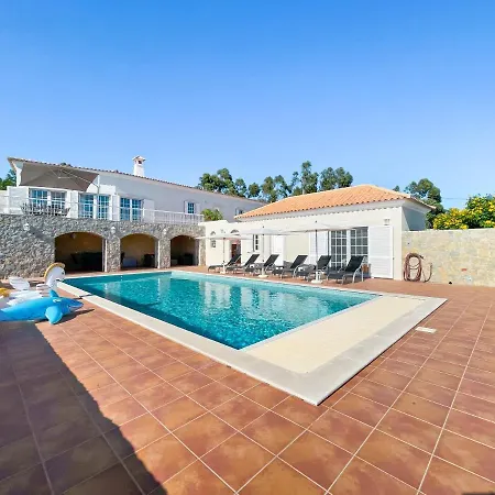 Vivenda Clemens Holiday home *