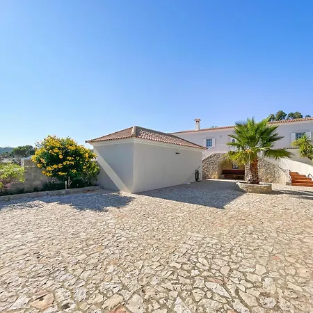 Holiday home Vivenda Clemens
